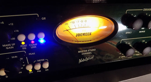 Joe Meek One Q Strip Channel Optical Compressor De-esser 1