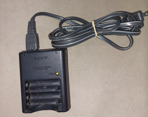 Sony Cargador De Pilas Electrico Para Pilas 2a Aaa Imp. Usa 0