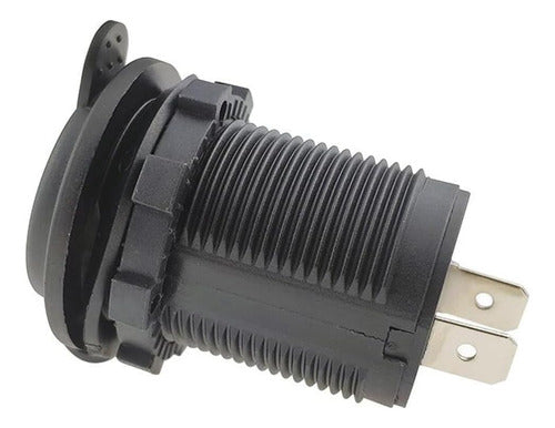 77.218 Universal Female Socket 12V with Cover 0