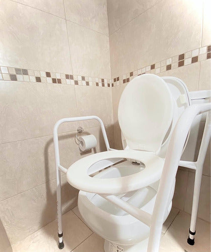 Massuar Elevating Toilet Seat with Reinforced Backrest 0