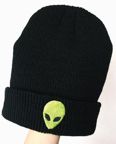 Madhatteraccs Gorro Alien Beanie Bordado Aliens Planeta Marciano 4