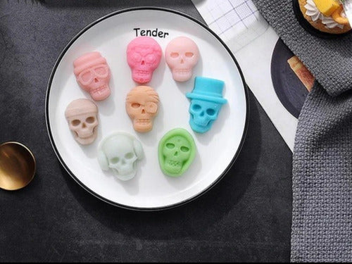 AIUARTESANAS Silicone Mold 8 Skull Pastry Choco Plaster 1