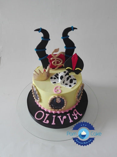 Torta Cumpleaños Artesanal Descendientes Malefica Cruella 7