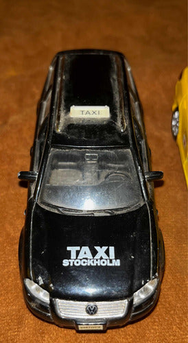 3 Autos Weely 1/36 Taxis Distintos Países De Colección. Lote 1