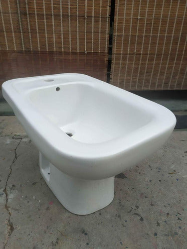 Bidet Modelo Báltico Olmos Nuevo Con Detalles 0