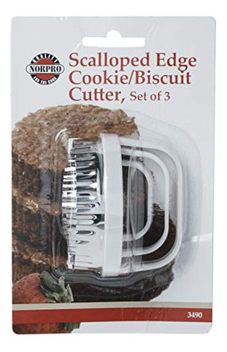 Norpro 3490 Scallop Biscuit/Cookie Cutter Metallic Set of 3 2