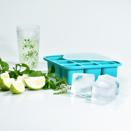 Silicosas Silicone Ice Cube Tray with Airtight Lid 2