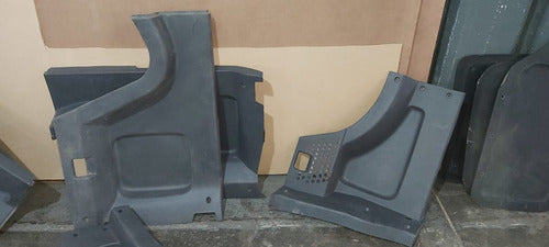 Fiat Tapizado Plasticos De Caja Fiorino Delant. Y Traseros Orig. 0