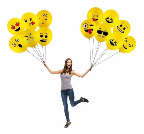 Mi Souvenir 20 Emoji Balloons Birthday Souvenir Piñata 1