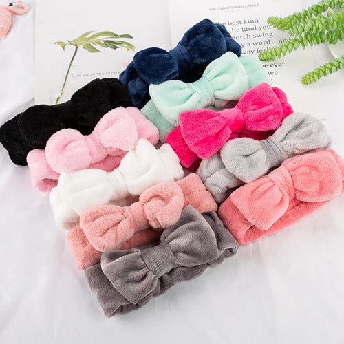 PM Complementos Velvet Bow Headband for Makeup and Facial Cleansing 1