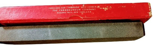 Carborundum Original Medium Grit Sharpening Stone 200x50x25 mm 1