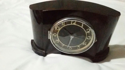 Reloj De Mesa Antiguo Art Deco.alto 17cm Y Ancho 24.5cm (83) 2