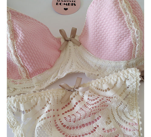 Rococo Light Pink Lingerie Set with Underwire 1