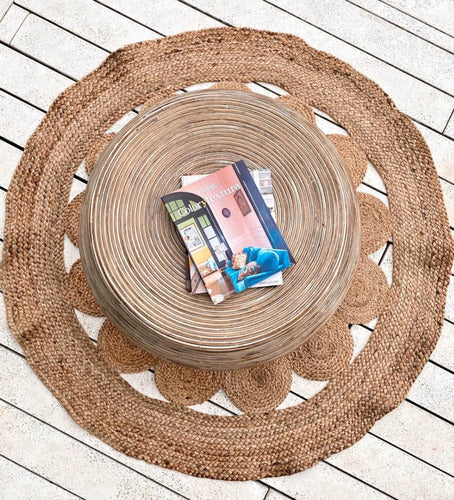 Round Handwoven Jute Rug with Circles 150cm 3