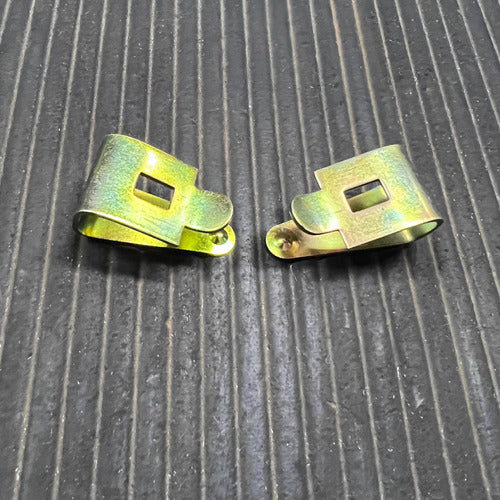 Renault Juego Clips Soporte Patínes Freno Del-tras R6-4 S -l X Rueda 1