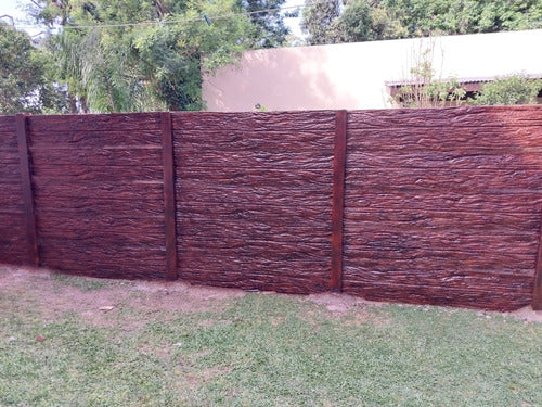 Reinforced Concrete Pre-molded Fence with Internal Iron 2