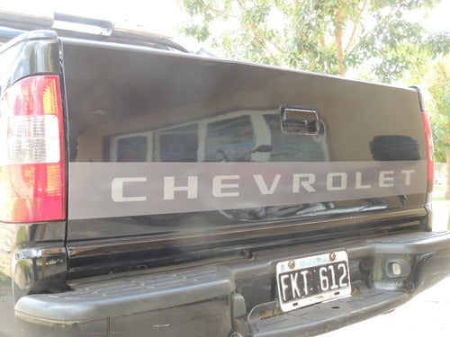 Calcomania Porton Trasero Chevrolet S-10 4