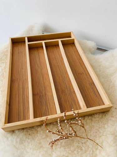 HYF Bamboo Cutlery Organizer with 5 Compartments 1