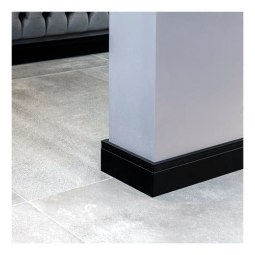 Atrim Extra Line Black Matte Baseboard 2.5 M X 10 0