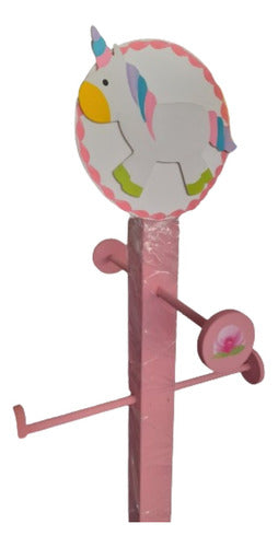 Aprile Amoblamientos Classic Freestanding Coat Rack for Kids 0