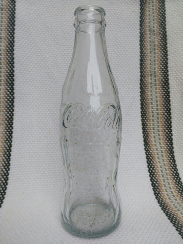 Botella Coca Cola Vacía Letras En Relieve Colección 237ml. 1