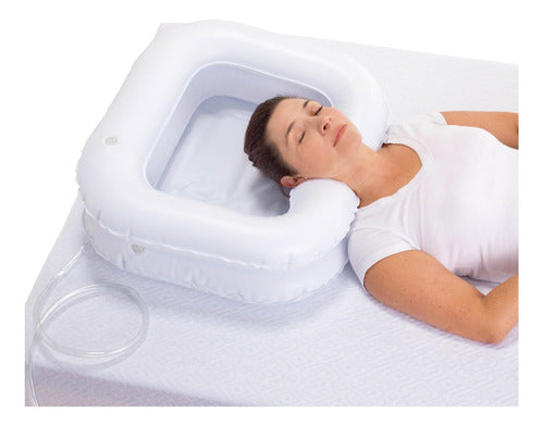 Pileta Bañera Inflable Para La Cama Lavar Cabello Ortopedica 1