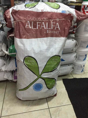 Equidiet Alfalfa Cubes 25 Kilos 1