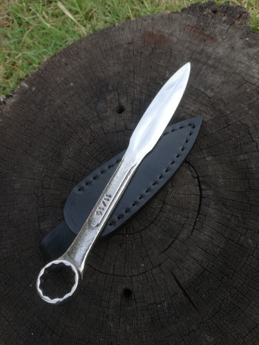 Hand-Forged Small Dagger with Leather Sheath 4