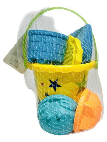 Generic Beach Bucket with Accessories 0