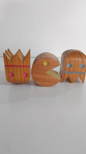 WAM Wooden Figure Set 1