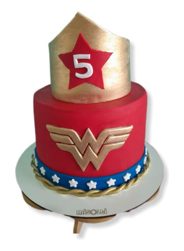 Misolti Wonder Woman Cake 0