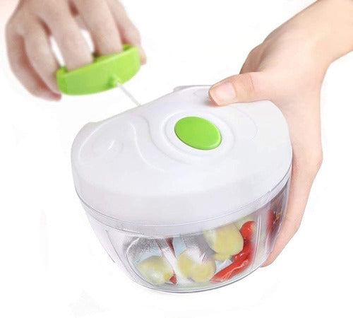 Everest Manual Multifunctional Fruit and Vegetable Chopper 1