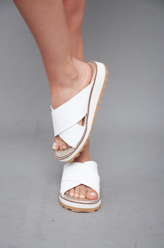 Women's Flat Urban Light Sandals Flip-Flops Comfortable - Cruz 1