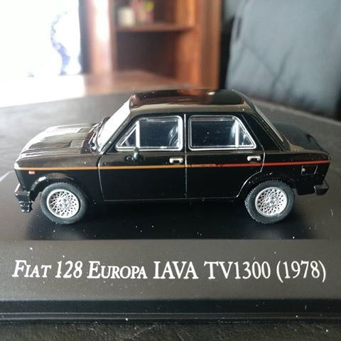 Fiat 128 Iava 78' Salvat Argent Colección  Esc 1 43 11cm Ixo 5