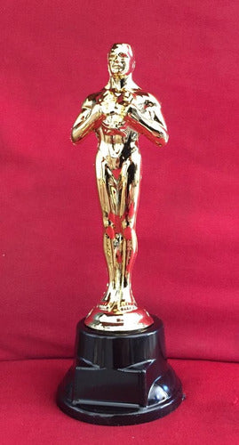 Premio Oscar Trofeo De 17 Cm 5