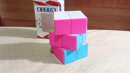 Yisheng Cuboide Rubik 2x2x3 Stickerless Pink Themaoisha Rosario 1