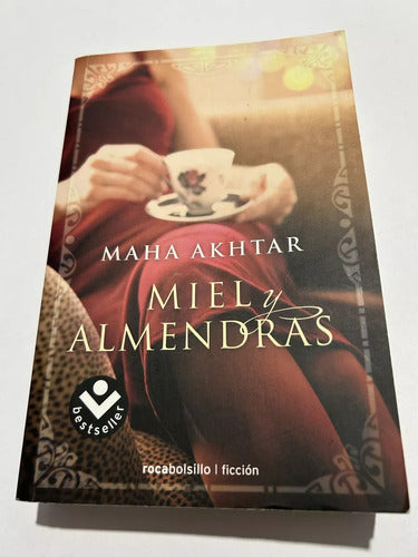 Miel Y Almendras 0