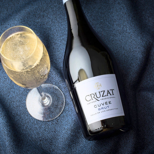 Cruzat Cuvee Brut Champagne with Case 750ml - Pack of 6 Bottles 2