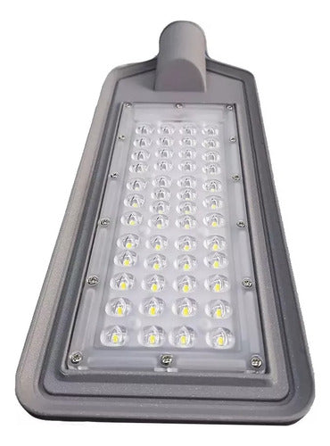 Candela 3 Public Lighting LED Luminaires 50W Aluminum Exterior 7381 Cta 3