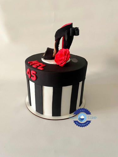 PamCake Torta Artesanal Chanel Zapato Rosa Roja 3