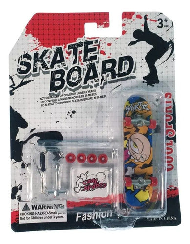 Mini Skate Patineta De Mano Con Herramientas Finger Tabla X1 2