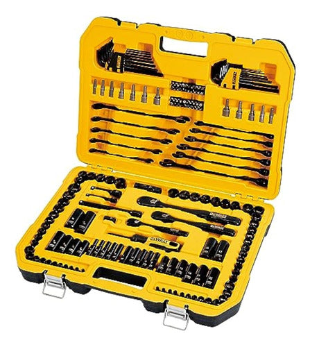 DeWalt DWMT45184 - 184-Piece Mechanics Tool Set 0