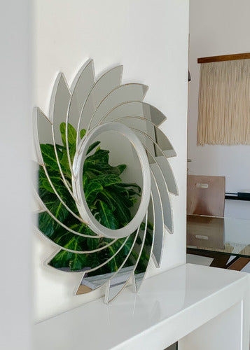 Modern Elegant Decorative Circular Wall Mirror for Entryway and Living Room 1