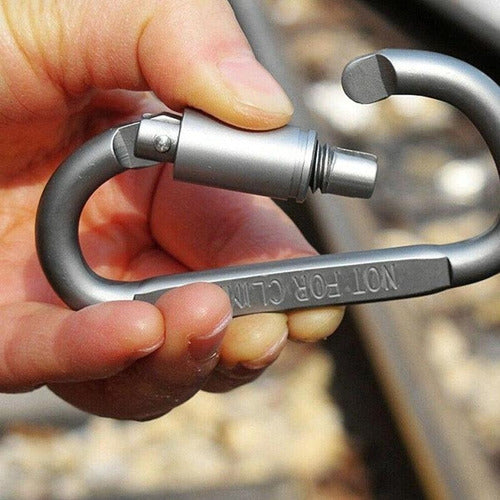 Eleventech Carabiner Keychain with Locking Buckle 1