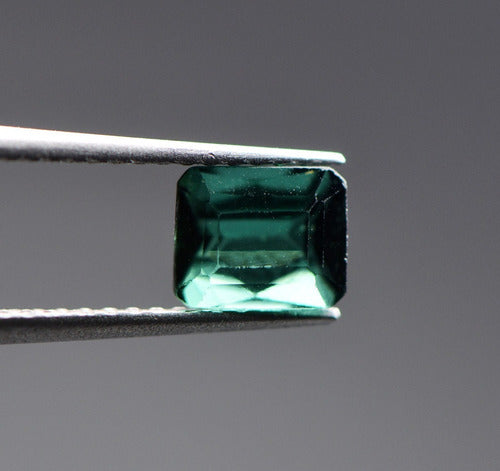 S.V. Gemstones Turmalina Verde 0.90ct 6x4x3mm 1