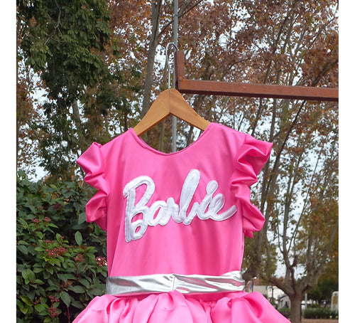 Generic Barbie Deluxe Costume 3