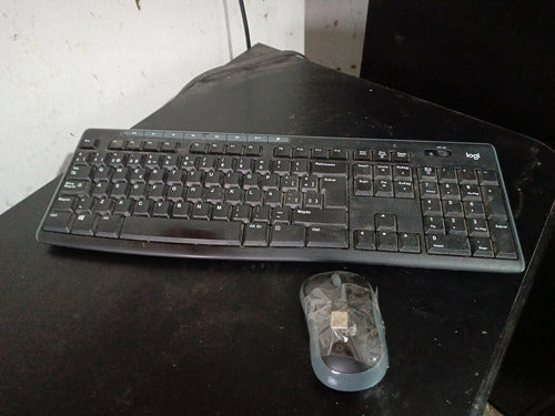 Teclado Y Mouse Inalambricos Marca Logitech 5