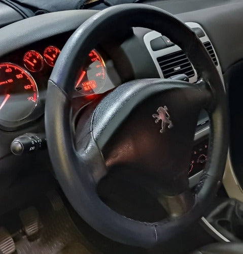 Genuine Cowhide Leather Steering Wheel Cover by Luca Tiziano Cueros 1