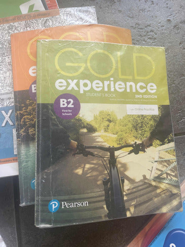 Gold Experience B2 Students Book 0