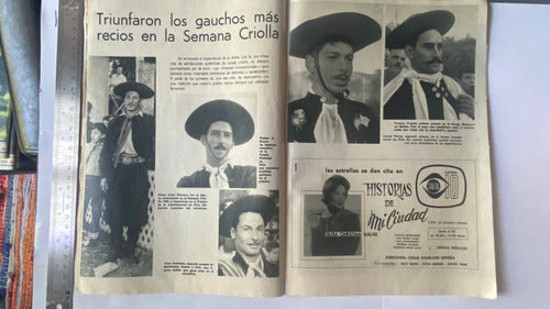 Mundo Uruguayo N° 2400 La Reina Isabel   1965 6